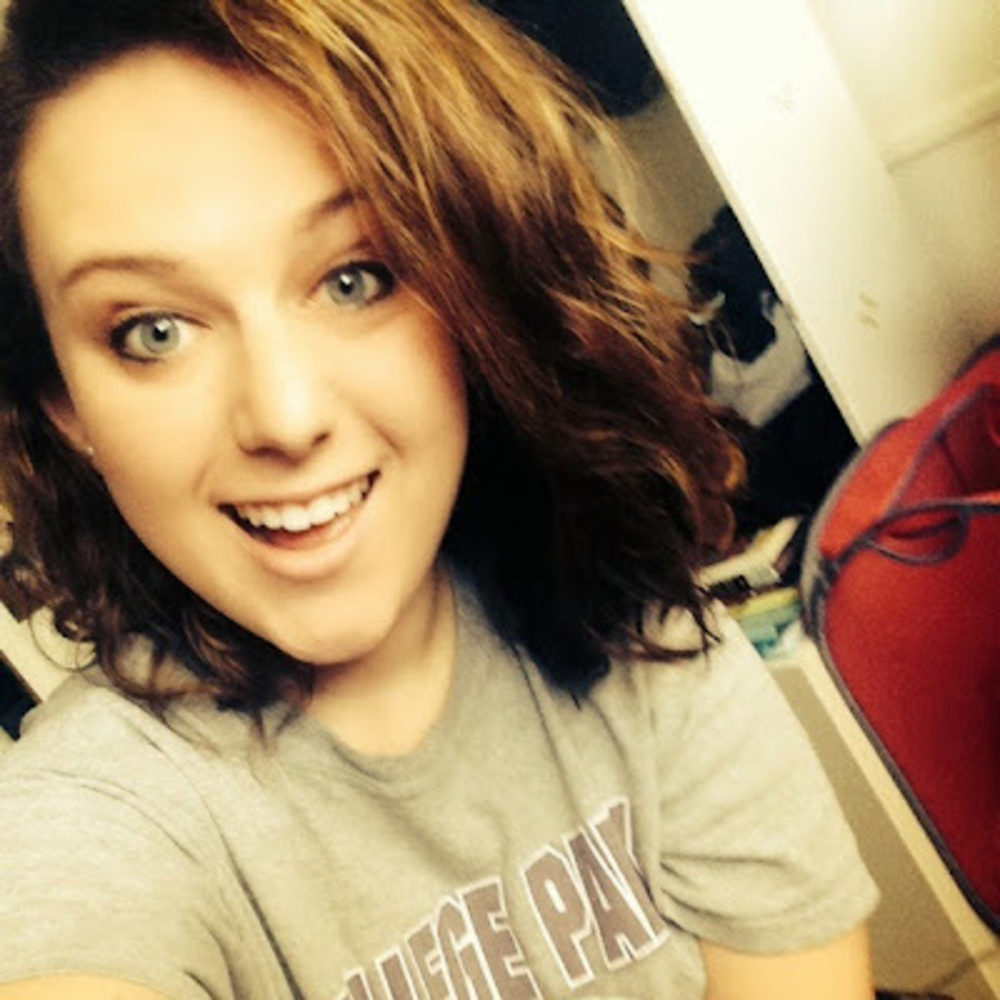 Meet your Posher, Kayla